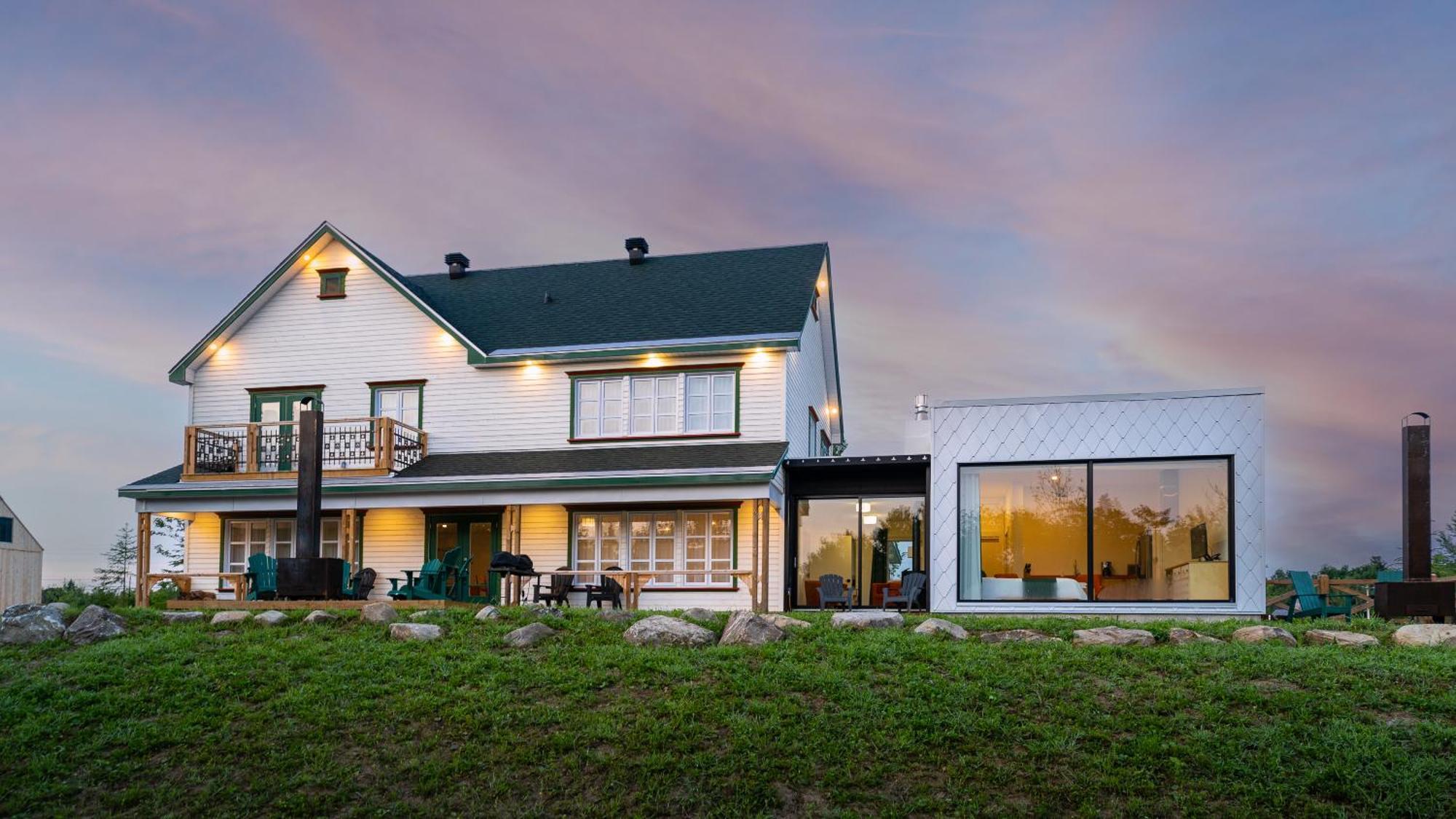 Le Baluchon Eco-Villegiature Saint-Paulin Bagian luar foto