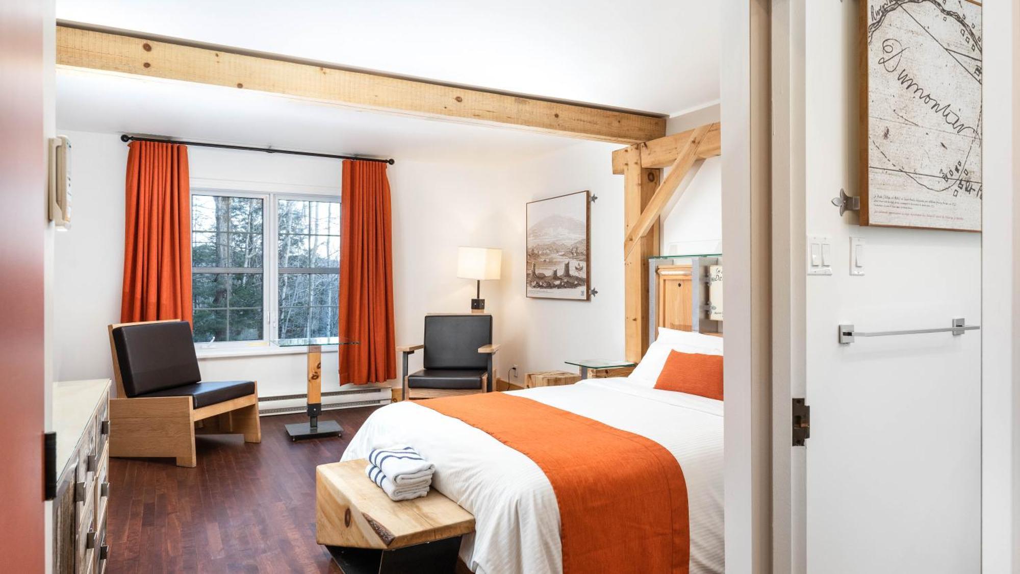 Le Baluchon Eco-Villegiature Saint-Paulin Bagian luar foto